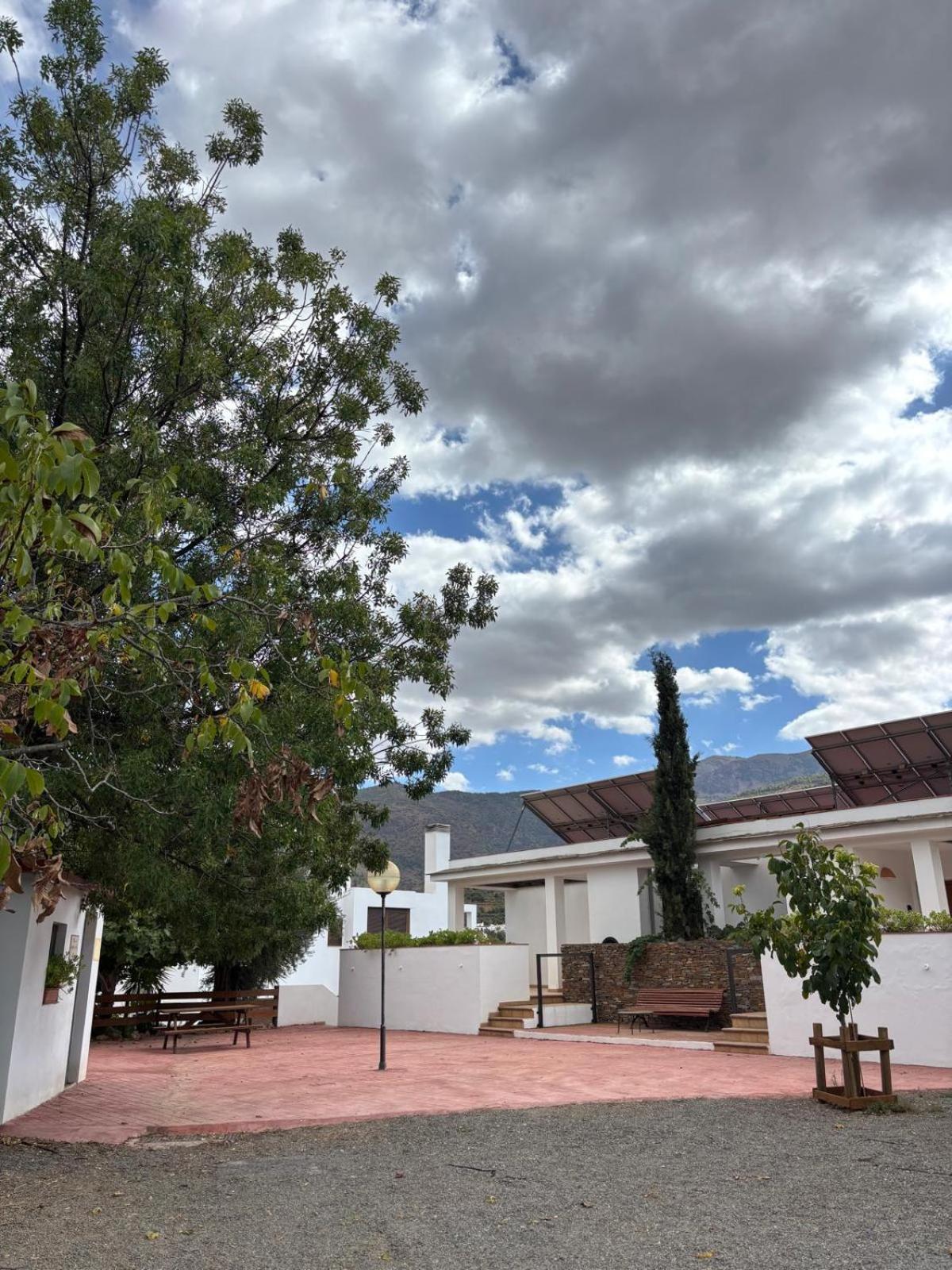 El Domingo En El Valle Fondón Eksteriør bilde